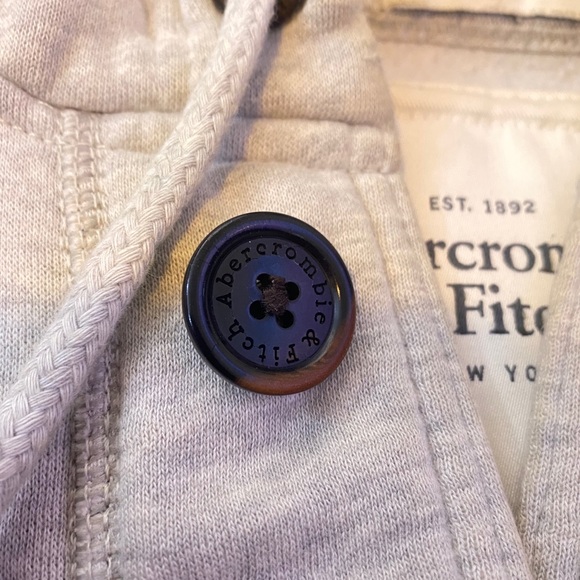 ❌SOLD❌ AUTHENTIC ABERCROMBIE & FITCH HOODIE - Picture 3 of 6